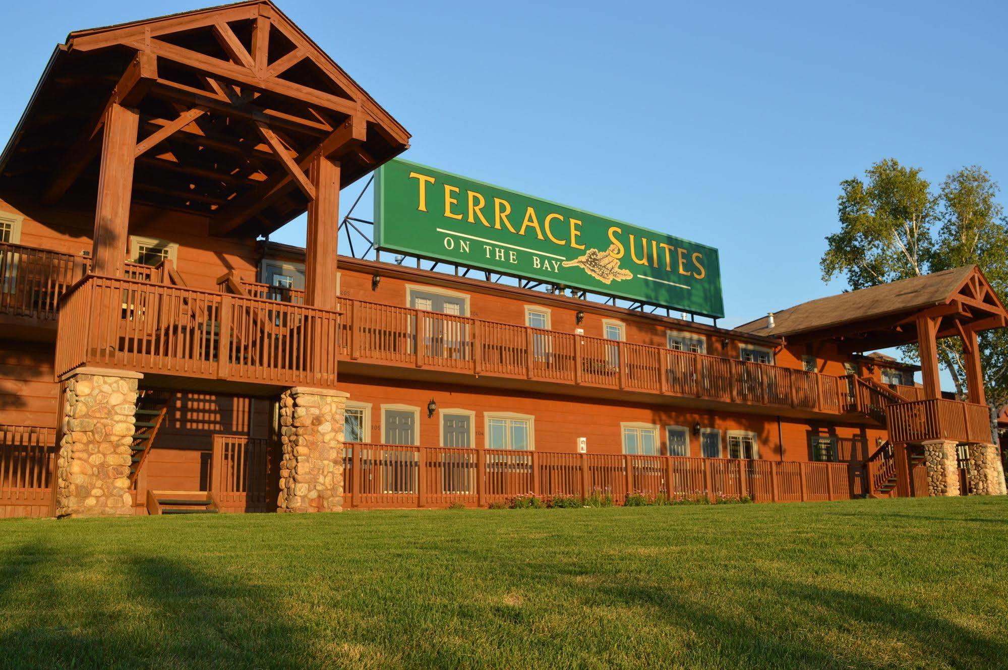 Terrace Suites Callander Bagian luar foto