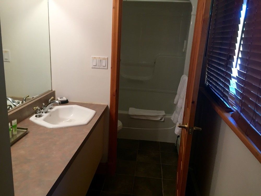 Terrace Suites Callander Bagian luar foto